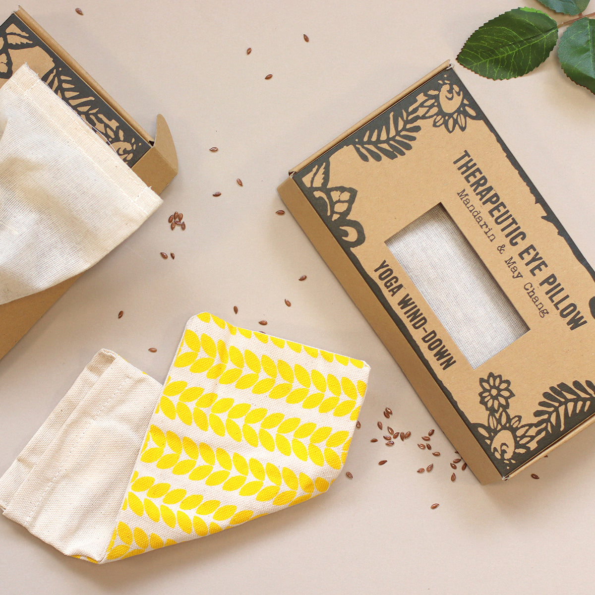 Agnes and Cat Eye Pillow - Eyebag Refresh