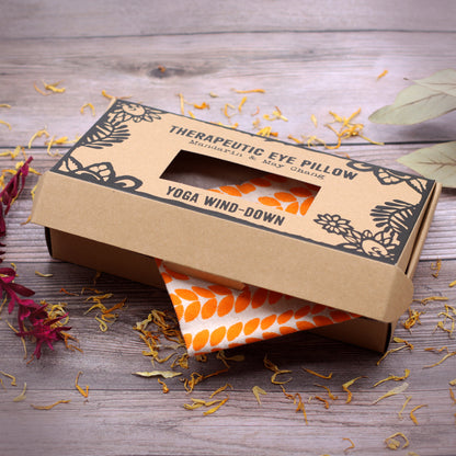 Agnes and Cat Eye Pillow - Yoga wind-down